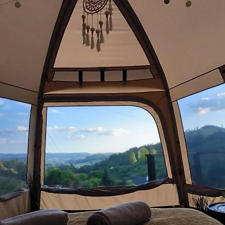 Luksustelt Glamping Roznov Rožnov pod Radhoštěm
